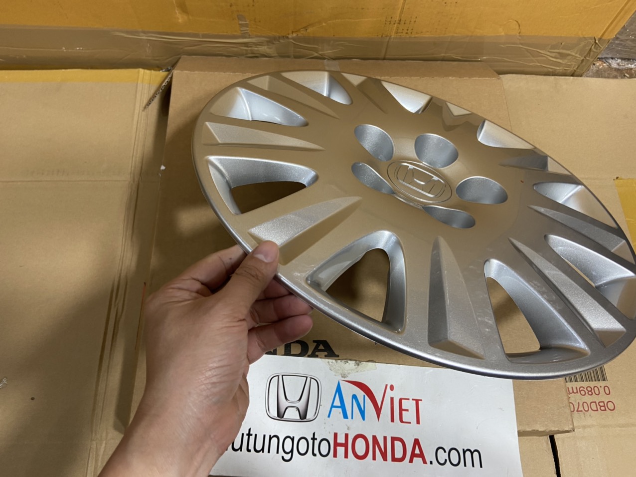Nắp chụp la zăng xe Honda Civic 2006-2011